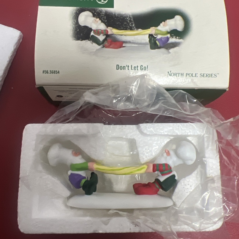 Dept 56‎ Don't Let Go! North Pole Series Christmas Village  Candy makers 56854